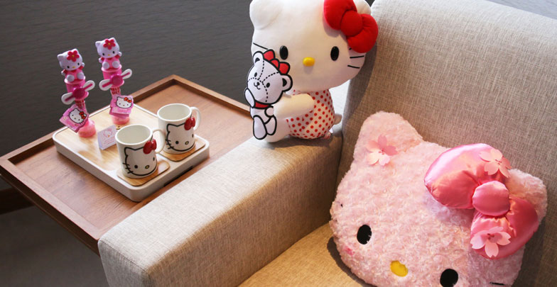 hello-kitty-setty