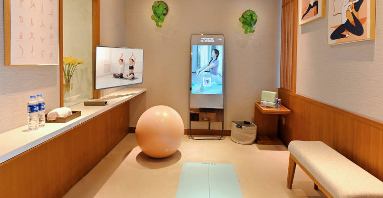 mirror-sports-room-3